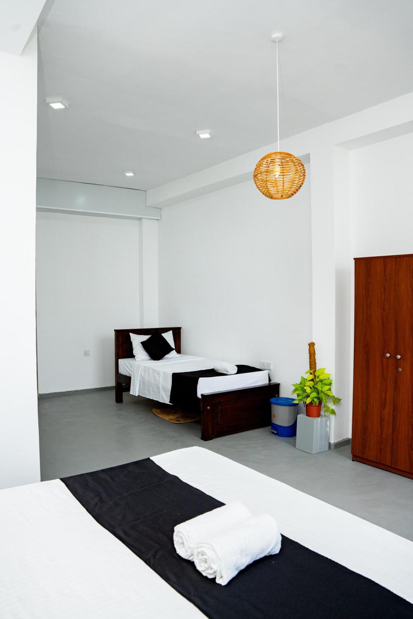 Regal Heights Hotel Weligama Εξωτερικό φωτογραφία