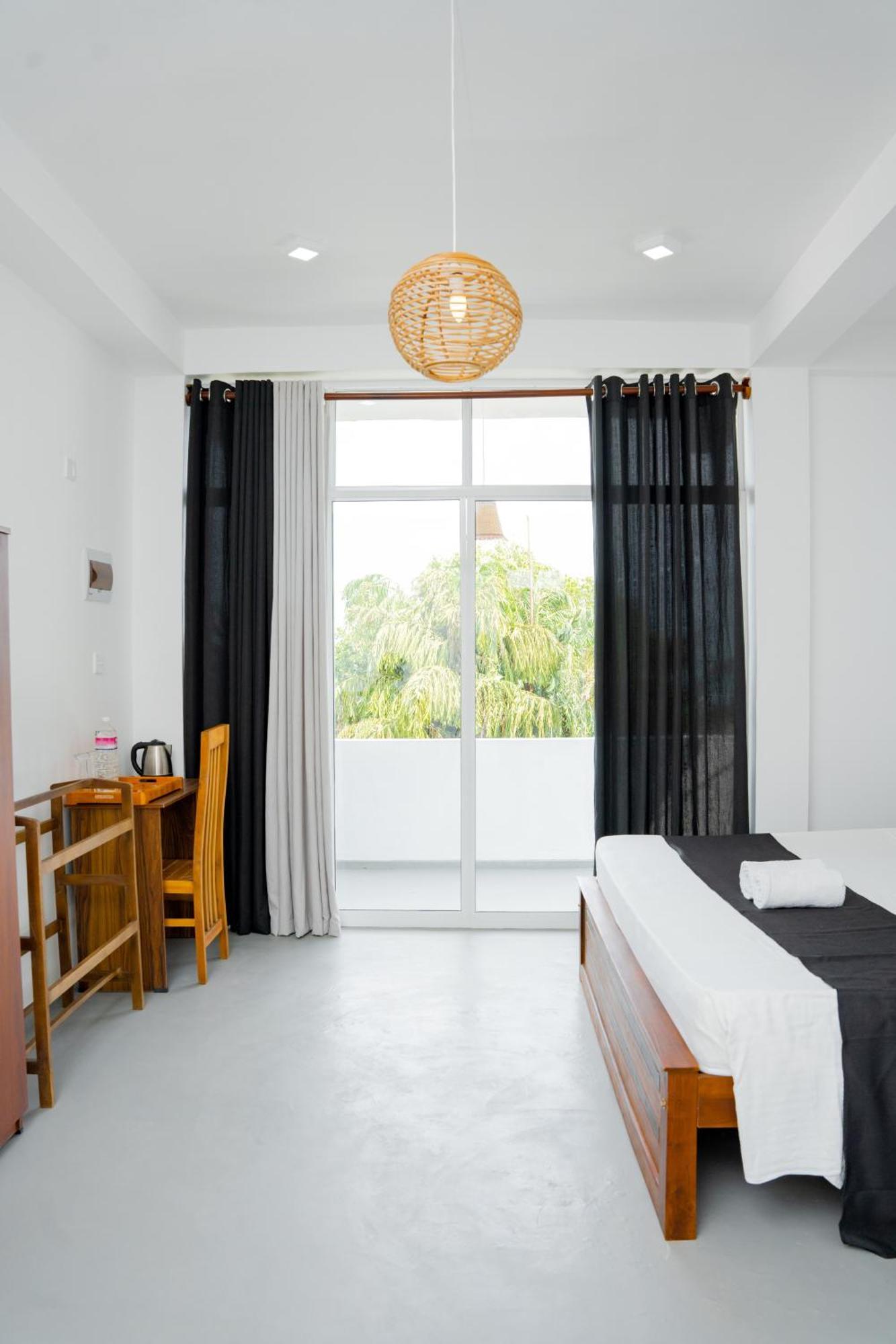 Regal Heights Hotel Weligama Εξωτερικό φωτογραφία