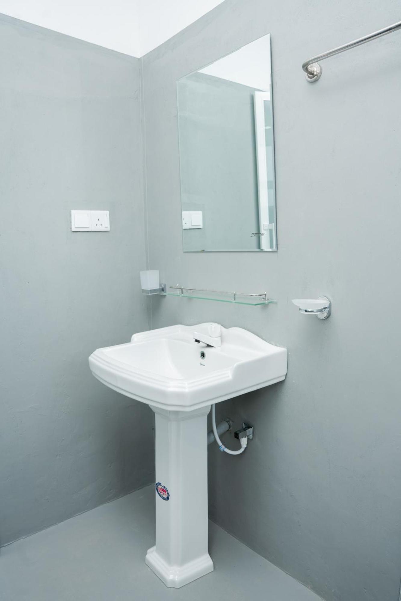 Regal Heights Hotel Weligama Εξωτερικό φωτογραφία