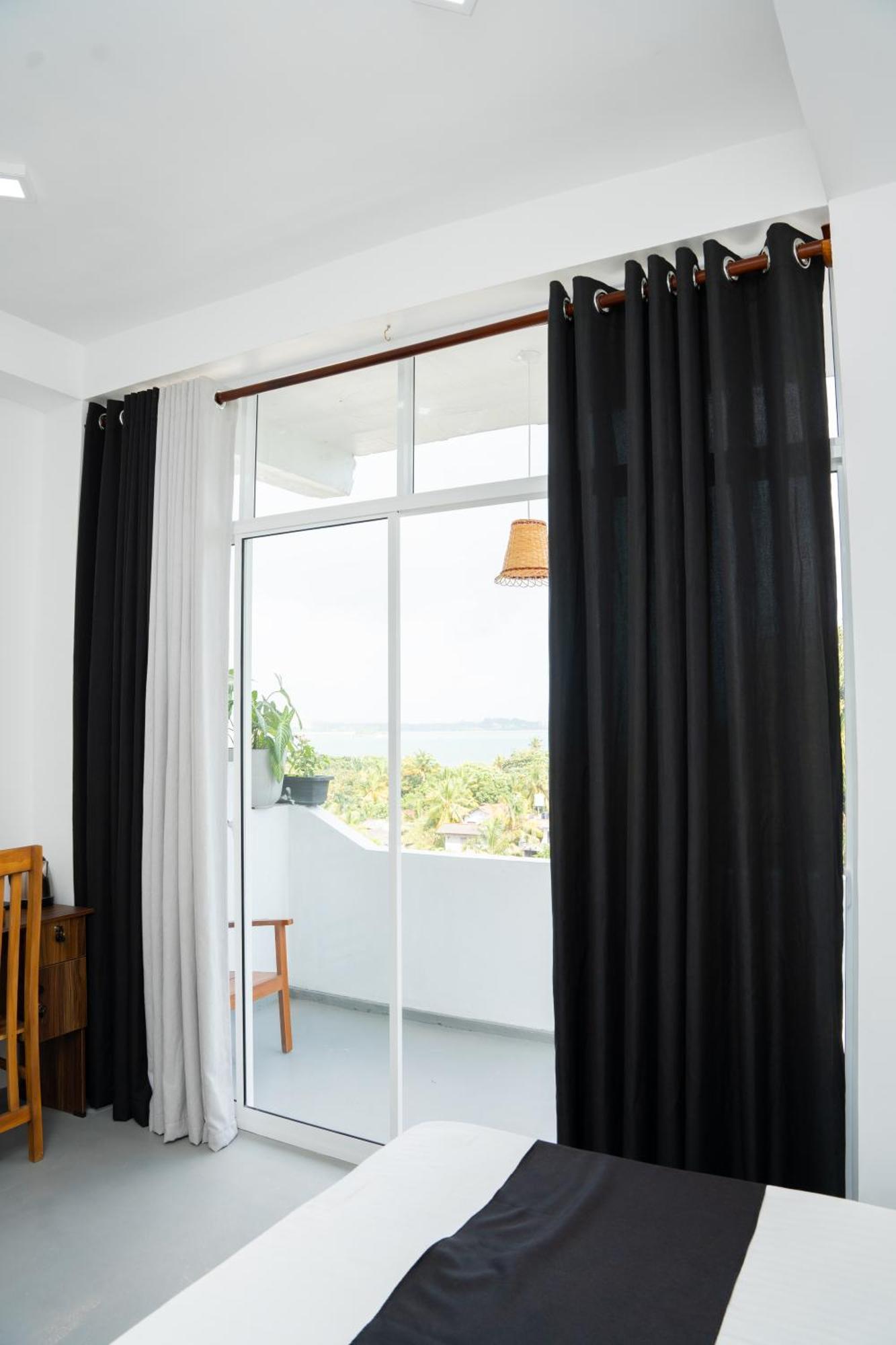 Regal Heights Hotel Weligama Εξωτερικό φωτογραφία